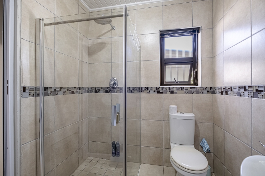 4 Bedroom Property for Sale in Summerstrand Eastern Cape